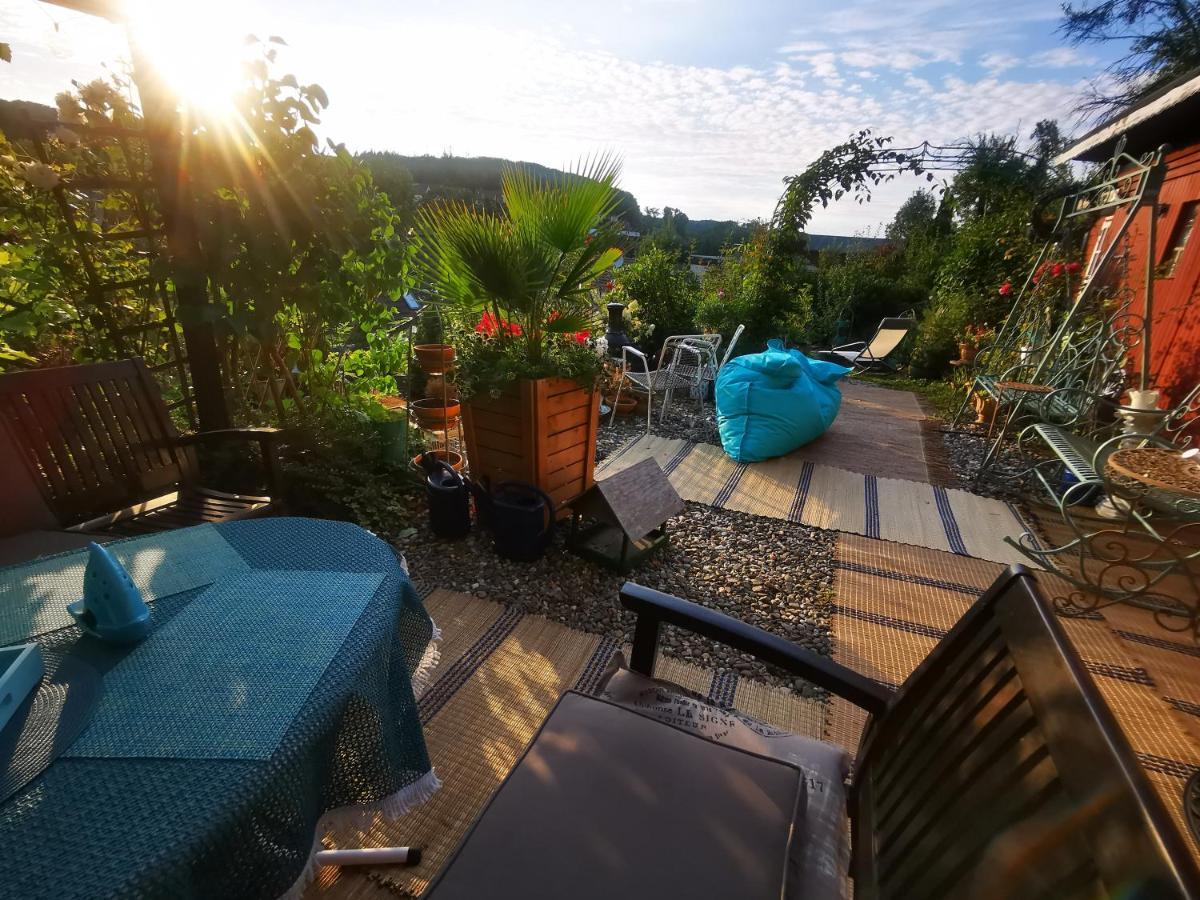Ferienhaus Mit Riesen Garten, Drei Terrassen, Toller Aussicht Am Waldrand, Auch Als Monteur-Wohnung Hemer Eksteriør bilde